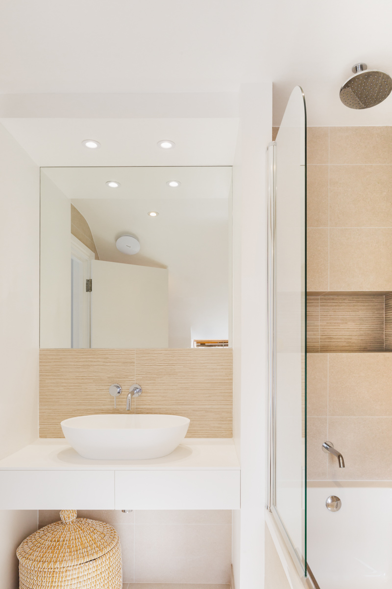 minimal bathroom in Dulwich